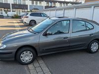 Gebraucht Renault Mégane 90 PS (66 kW) 1997 Grau Limousine