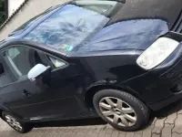 Gebraucht VW Touran 140 PS (102 kW) 2005 Schwarz Van / Kleinbus
