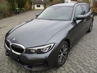 Gebraucht BMW 318 Sport Line 150 PS (110 kW) 2022 Grau Kombi