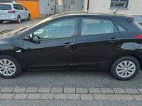 Gebraucht Hyundai i30 101 PS (74 kW) 2017 Schwarz Limousine