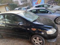Second-hand VW Fox Style 75 CP (55 kW) 2009 Hatchback