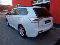 Gebraucht Mitsubishi Outlander 150 PS (110 kW) 2013 Weiß SUV