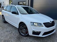 Gebraucht Skoda Octavia vRS 184 PS (135 kW) 2014 Weiß Kleinwagen