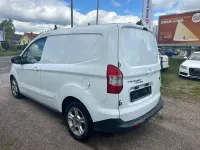 Gebraucht Ford Transit Limited 101 PS (74 kW) 2020 Weiß Van / Kleinbus