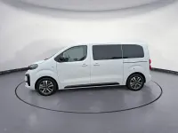 Neu Peugeot Traveller 179 PS (131 kW) 2026 Kaolinweiß Van / Kleinbus
