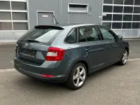 Gebraucht Skoda Rapid 90 PS (66 kW) 2016 Grau Kleinwagen