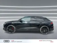 Gebraucht Audi SQ8 Ambiente 507 PS (372 kW) 2023 Mythosschwarz metallic SUV