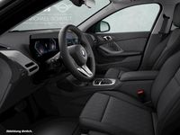 Neu BMW 116 122 PS (89 kW) 2025 Black sapphire Kleinwagen