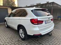 gebraucht BMW X5 F15 25d Navi AHK Leder RFK läuft super