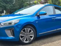Gebraucht Hyundai Ioniq Style 141 PS (103 kW) 2017 Blau Kleinwagen