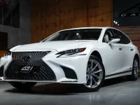 Gebraucht Lexus LS500h 359 PS (264 kW) 2018 Weiß Limousine