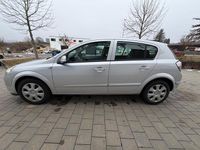 Gebraucht Opel Astra Edition 105 PS (77 kW) 2005 Silber Limousine