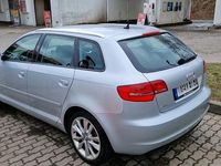 Gebraucht Audi A3 Attraction 105 PS (77 kW) 2011 Grau Kleinwagen