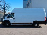 Gebraucht Peugeot Boxer Premium 140 PS (102 kW) 2022 Weiß Van