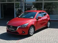 Gebraucht Mazda 2 Nakama 90 PS (66 kW) 2016 Rot Limousine