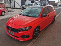 Gebraucht Fiat Tipo Sport 120 PS (88 kW) 2019 Rot Limousine
