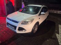 Gebraucht Ford Kuga Trend 150 PS (110 kW) 2013 Weiß SUV