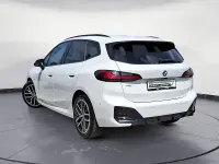Gebraucht BMW 218 Active Tourer M Sport 150 PS (110 kW) 2023 Weiß Van / Kleinbus