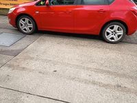 Gebraucht Opel Astra Design Edition 116 PS (85 kW) 2011 Rot Limousine