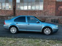 Gebraucht VW Bora 77 PS (56 kW) 2002 Grau Limousine