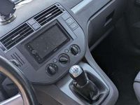 Gebraucht Ford Focus Trend 116 PS (85 kW) 2004 Rot Kombi