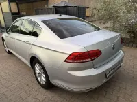 Gebraucht VW Passat Comfortline 150 PS (110 kW) 2019 Reflexsilber metallic Limousine