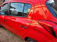 Gebraucht Hyundai i20 85 PS (62 kW) 2013 Rot Kleinwagen
