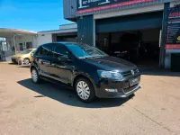 Gebraucht VW Polo 90 PS (66 kW) 2013 Schwarz Kleinwagen