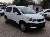 Gebraucht Peugeot Rifter 131 PS (96 kW) 2018 Weiß Van / Kleinbus