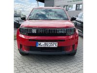 Gebraucht Fiat Grande Panda Red 83 kW (113 PS) 2025 Rot Kleinwagen