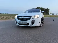 Gebraucht Opel Insignia OPC 325 PS (239 kW) 2013 Weiß Kombi