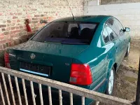 Gebraucht VW Passat 125 PS (91 kW) 1998 Grün Limousine