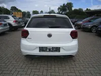 Gebraucht VW Polo Comfortline 75 PS (55 kW) 2018 Pure white Kleinwagen