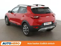 Gebraucht Kia Stonic Spirit 120 PS (88 kW) 2023 Rot SUV
