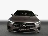 Gebraucht Mercedes CLA180 136 PS (100 kW) 2023 Mountaingrau metallic Coupé