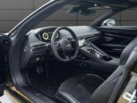 Neu Aston Martin DB12 680 PS (500 kW) 2025 Silber