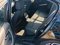 Gebraucht BMW 320 177 PS (130 kW) 2008 Schwarz Limousine