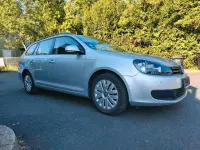 Gebraucht VW Golf VI 105 PS (77 kW) 2011 Silber Kleinwagen
