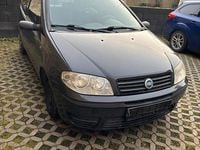 Gebraucht Fiat Punto 60 PS (44 kW) 2004 Schwarz Kleinwagen