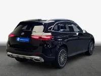 Gebraucht Mercedes GLC300e AMG 333 PS (244 kW) 2026 Schwarz SUV
