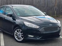 Gebraucht Ford Focus 95 PS (69 kW) 2015 Schwarz Limousine
