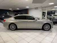 Gebraucht BMW 750 Executive 449 PS (330 kW) 2017 Silber Limousine