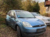 Gebraucht Ford Fiesta 80 PS (58 kW) 2003 Blau Kleinwagen