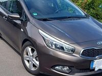 Second-hand Kia Ceed Vision 135 CP (99 kW) 2012 Hatchback