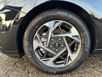 Neu Hyundai i30 GO! 140 PS (102 kW) 2025 Schwarz Kombi