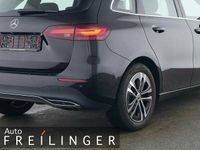 Gebraucht Mercedes B180 Progressive 116 PS (85 kW) 2024 Schwarz Van / Kleinbus