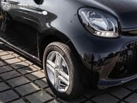 Gebraucht Smart ForFour Electric Drive 60 kW (82 PS) 2022 Karosserie in black Limousine