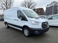 Gebraucht Ford Transit Trend 131 PS (96 kW) 2022 Weiß Van / Kleinbus