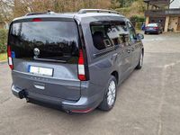 Gebraucht VW Caddy Maxi 122 PS (89 kW) 2022 Grau Van / Kleinbus