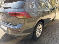 Gebraucht VW Golf VII Style 150 PS (110 kW) 2021 Grau Kleinwagen